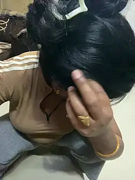 Tameesh sexy mistress online show from April 10, 2026, 3:02 am