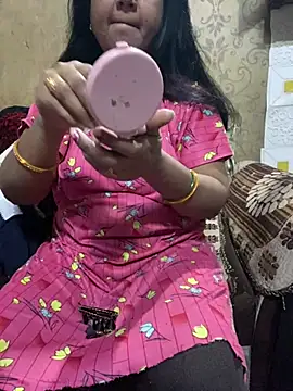 Snapshot of Tameesh_sexy_mistress chatting on January 11, 2026, 3:35 am Tameesh sexy mistress online show from January 11, 2026, 3:35 am