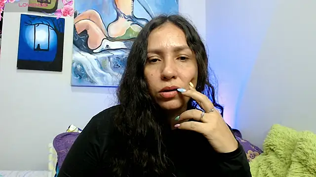 Snapshot of naihroby chatting on November 27, 2025, 4:46 am naihroby online show from November 27, 2025, 4:46 am