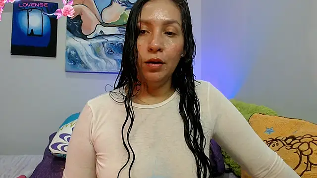 Snapshot of naihroby chatting on November 24, 2025, 3:06 am naihroby online show from November 24, 2025, 3:06 am