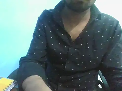 Ishan003 online show from November 17, 2025, 2:54 pm