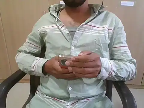 Ishan003 online show from March 14, 2025, 10:39 am