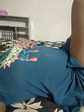 Snapshot of Priya_Strip chatting on June 15, 2026, 4:06 pm Priya Strip online show from June 15, 2026, 4:06 pm