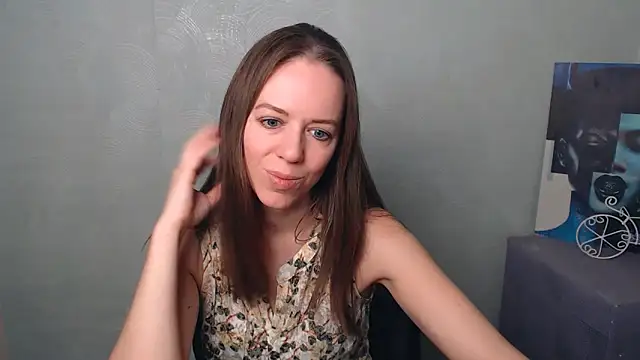 Snapshot of GloriaSi_ chatting on March 21, 2025, 10:39 am GloriaSi online show from March 21, 2025, 10:39 am