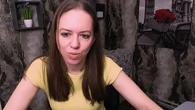 Snapshot of GloriaSi_ chatting on March 23, 2025, 7:53 am GloriaSi online show from March 23, 2025, 7:53 am