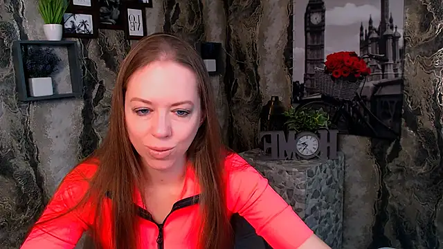 Snapshot of GloriaSi_ chatting on October 30, 2025, 5:28 am GloriaSi online show from October 30, 2025, 5:28 am