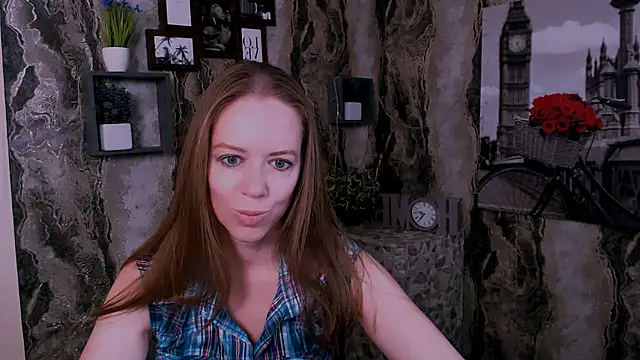 Snapshot of GloriaSi_ chatting on July 4, 2026, 4:52 am GloriaSi online show from July 4, 2026, 4:52 am