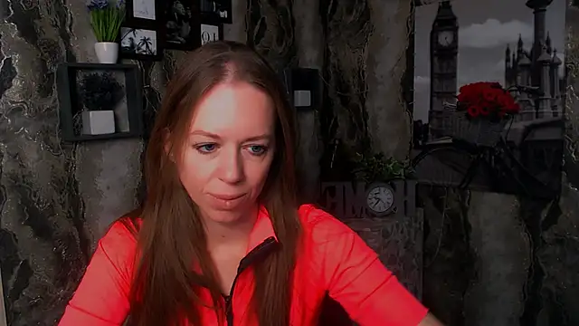 Snapshot of GloriaSi_ chatting on October 5, 2025, 4:47 am GloriaSi online show from October 5, 2025, 4:47 am