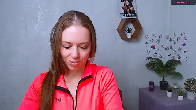 Snapshot of GloriaSi_ chatting on October 28, 2025, 6:34 am GloriaSi online show from October 28, 2025, 6:34 am