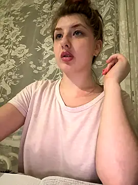 Snapshot of sexyy_girl_ chatting on December 7, 2024, 9:17 pm sexyy girl online show from December 7, 2024, 9:17 pm