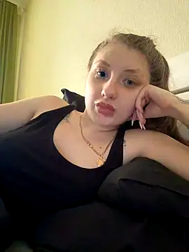 Snapshot of sexyy_girl_ chatting on September 20, 2025, 10:53 am sexyy girl online show from September 20, 2025, 10:53 am