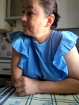 Snapshot of RamyLove36 chatting on April 3, 2026, 2:56 pm RamyLove36 online show from April 3, 2026, 2:56 pm