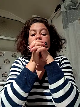 Snapshot of RamyLove36 chatting on November 4, 2025, 4:27 am RamyLove36 online show from November 4, 2025, 4:27 am