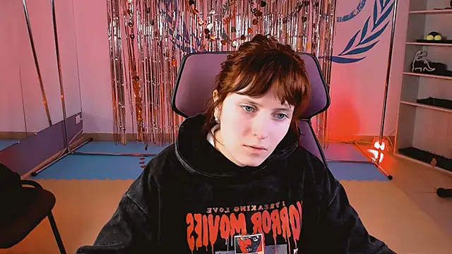 LolaAsmus online show from March 4, 2025, 7:51 am