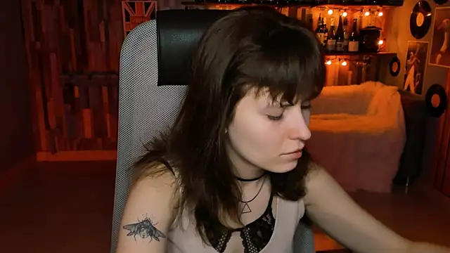 Snapshot of LolaAsmus chatting on January 15, 2026, 7:01 am LolaAsmus online show from January 15, 2026, 7:01 am