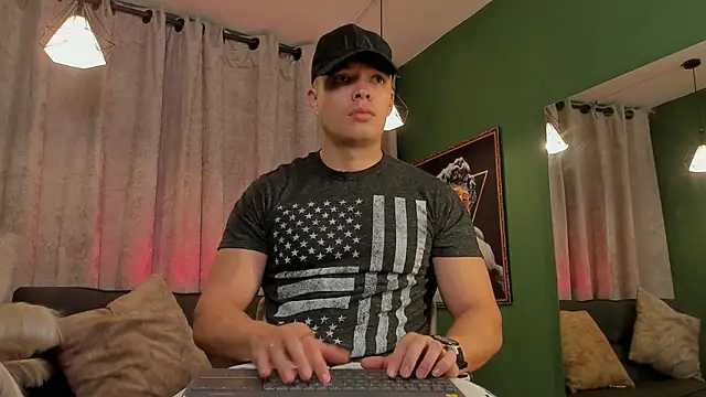 Snapshot of Jake_Tylerr_ chatting on April 10, 2026, 6:26 pm Jake Tylerr online show from April 10, 2026, 6:26 pm
