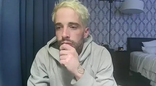 Snapshot of SirCharlesXXX chatting on February 23, 2025, 9:44 am SirCharlesXXX online show from February 23, 2025, 9:44 am