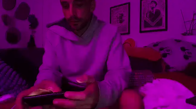 Snapshot of SirCharlesXXX chatting on March 11, 2025, 1:16 am SirCharlesXXX online show from March 11, 2025, 1:16 am