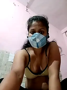 Snapshot of Soniyagupta999 chatting on February 13, 2025, 12:24 am Soniyagupta999 online show from February 13, 2025, 12:24 am