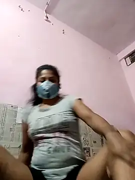 Snapshot of Soniyagupta999 chatting on March 9, 2025, 12:21 am Soniyagupta999 online show from March 9, 2025, 12:21 am