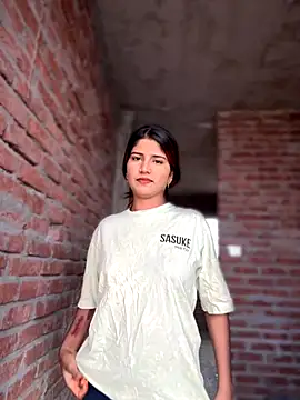 Snapshot of DiyAsingHh chatting on November 9, 2025, 2:26 am DiyAsingHh online show from November 9, 2025, 2:26 am