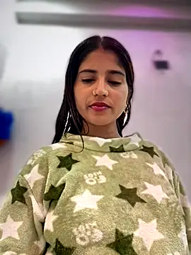 Snapshot of DiyAsingHh chatting on November 27, 2025, 3:01 pm DiyAsingHh online show from November 27, 2025, 3:01 pm