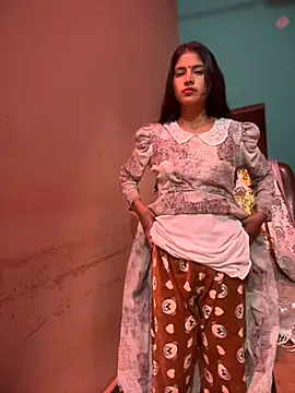 Snapshot of DiyAsingHh chatting on February 19, 2025, 2:44 am DiyAsingHh online show from February 19, 2025, 2:44 am