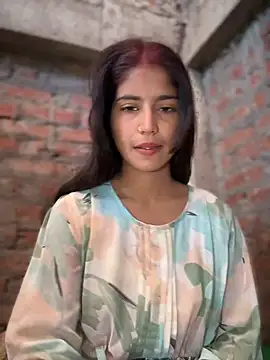 Snapshot of DiyAsingHh chatting on March 4, 2025, 3:33 am DiyAsingHh online show from March 4, 2025, 3:33 am