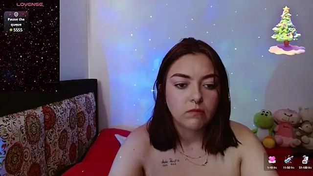 Snapshot of charlott_3 chatting on December 12, 2024, 5:37 pm charlott 3 online show from December 12, 2024, 5:37 pm