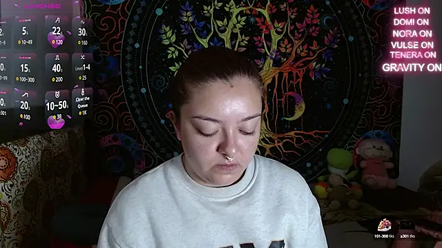 Snapshot of charlott_3 chatting on March 17, 2025, 2:12 pm charlott 3 online show from March 17, 2025, 2:12 pm