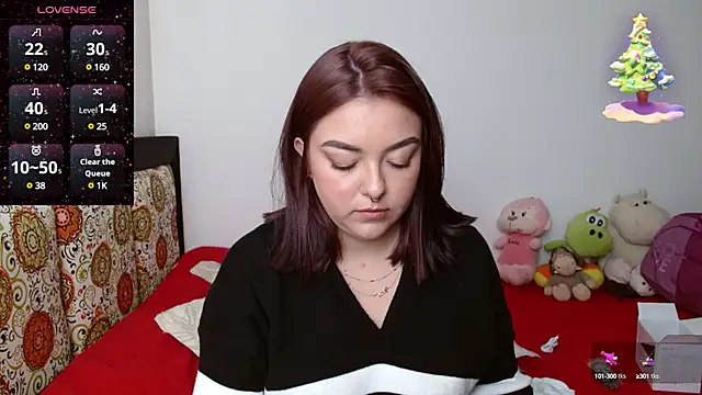 Snapshot of charlott_3 chatting on December 11, 2024, 4:42 pm charlott 3 online show from December 11, 2024, 4:42 pm