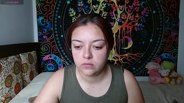 Snapshot of charlott_3 chatting on February 5, 2025, 2:05 pm charlott 3 online show from February 5, 2025, 2:05 pm