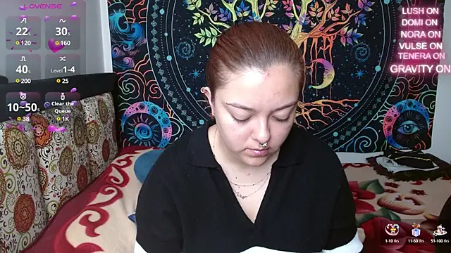 Snapshot of charlott_3 chatting on March 10, 2025, 4:25 pm charlott 3 online show from March 10, 2025, 4:25 pm