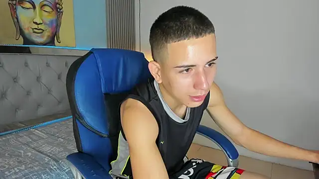 JackSwan18 online show from November 22, 2025, 3:11 pm