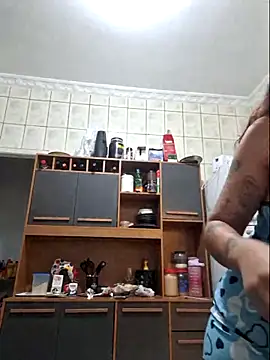 luuhcat09 online show from September 29, 2025, 11:32 pm