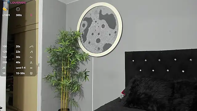 Snapshot of jordan_mayers02 chatting on November 30, 2025, 10:05 am jordan mayers02 online show from November 30, 2025, 10:05 am