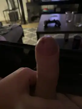 cbbzcx online show from November 28, 2025, 5:40 am