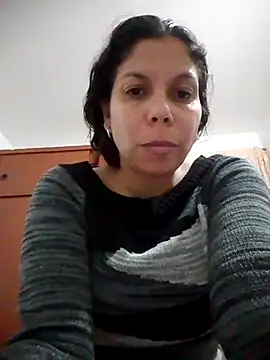 Snapshot of Carliina_Soussa chatting on March 21, 2025, 1:45 am Carliina Soussa online show from March 21, 2025, 1:45 am