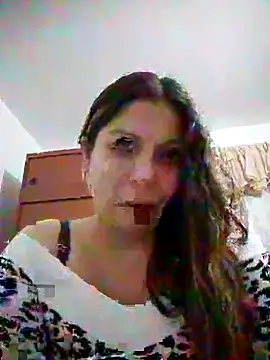 Snapshot of Carliina_Soussa chatting on September 24, 2025, 12:07 am Carliina Soussa online show from September 24, 2025, 12:07 am
