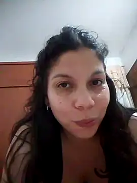 Snapshot of Carliina_Soussa chatting on March 22, 2025, 4:56 am Carliina Soussa online show from March 22, 2025, 4:56 am