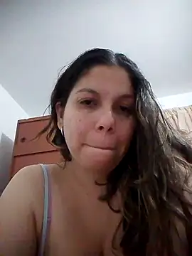 Snapshot of Carliina_Soussa chatting on September 29, 2025, 3:02 am Carliina Soussa online show from September 29, 2025, 3:02 am