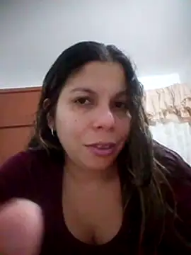 Snapshot of Carliina_Soussa chatting on October 18, 2025, 11:18 pm Carliina Soussa online show from October 18, 2025, 11:18 pm