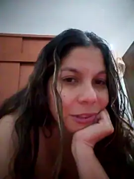 Snapshot of Carliina_Soussa chatting on October 10, 2025, 11:16 pm Carliina Soussa online show from October 10, 2025, 11:16 pm