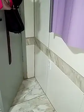 Snapshot of Miilyduarte chatting on February 23, 2025, 11:14 pm Miilyduarte online show from February 23, 2025, 11:14 pm