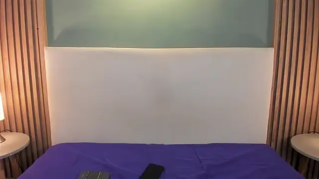 liz goth online show from March 18, 2025, 1:12 pm