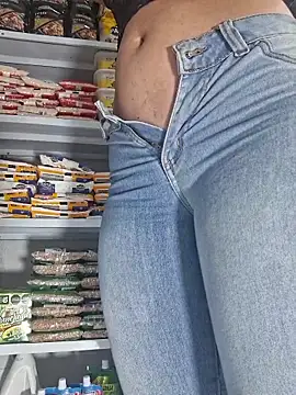 Katia sweetx online show from February 19, 2026, 10:45 am