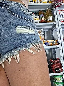 Katia sweetx online show from October 2, 2025, 1:47 pm