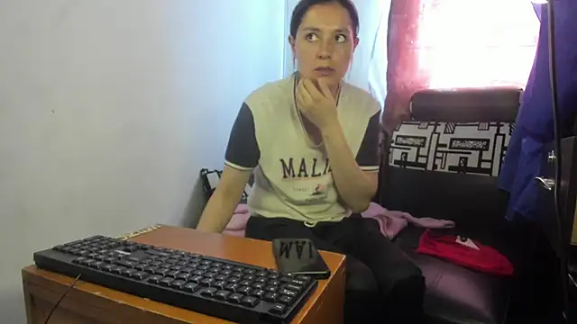 Nathaly love96 online show from May 15, 2026, 7:01 pm
