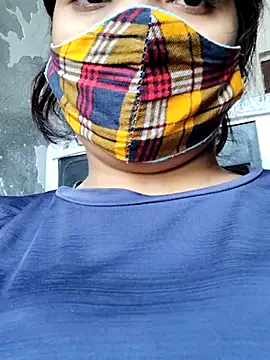 Snapshot of illay_love chatting on October 24, 2025, 5:39 am illay love online show from October 24, 2025, 5:39 am