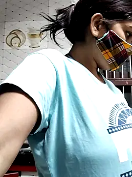 Snapshot of illay_love chatting on November 16, 2025, 3:00 am illay love online show from November 16, 2025, 3:00 am